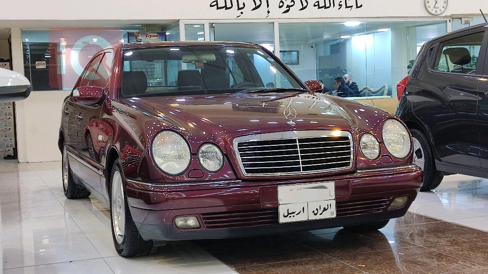 مرسيدس بنز إي-كلاس